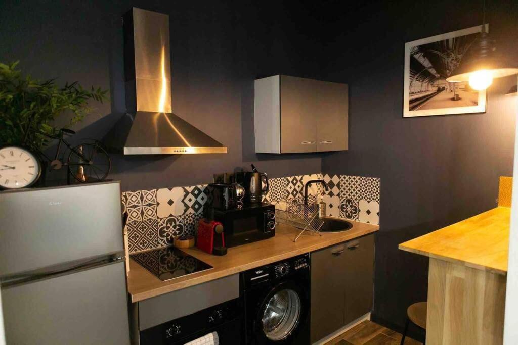 Апартаменты Loft De Courcaille - Balneo - Free Parking - Wifi Орлеан Экстерьер фото